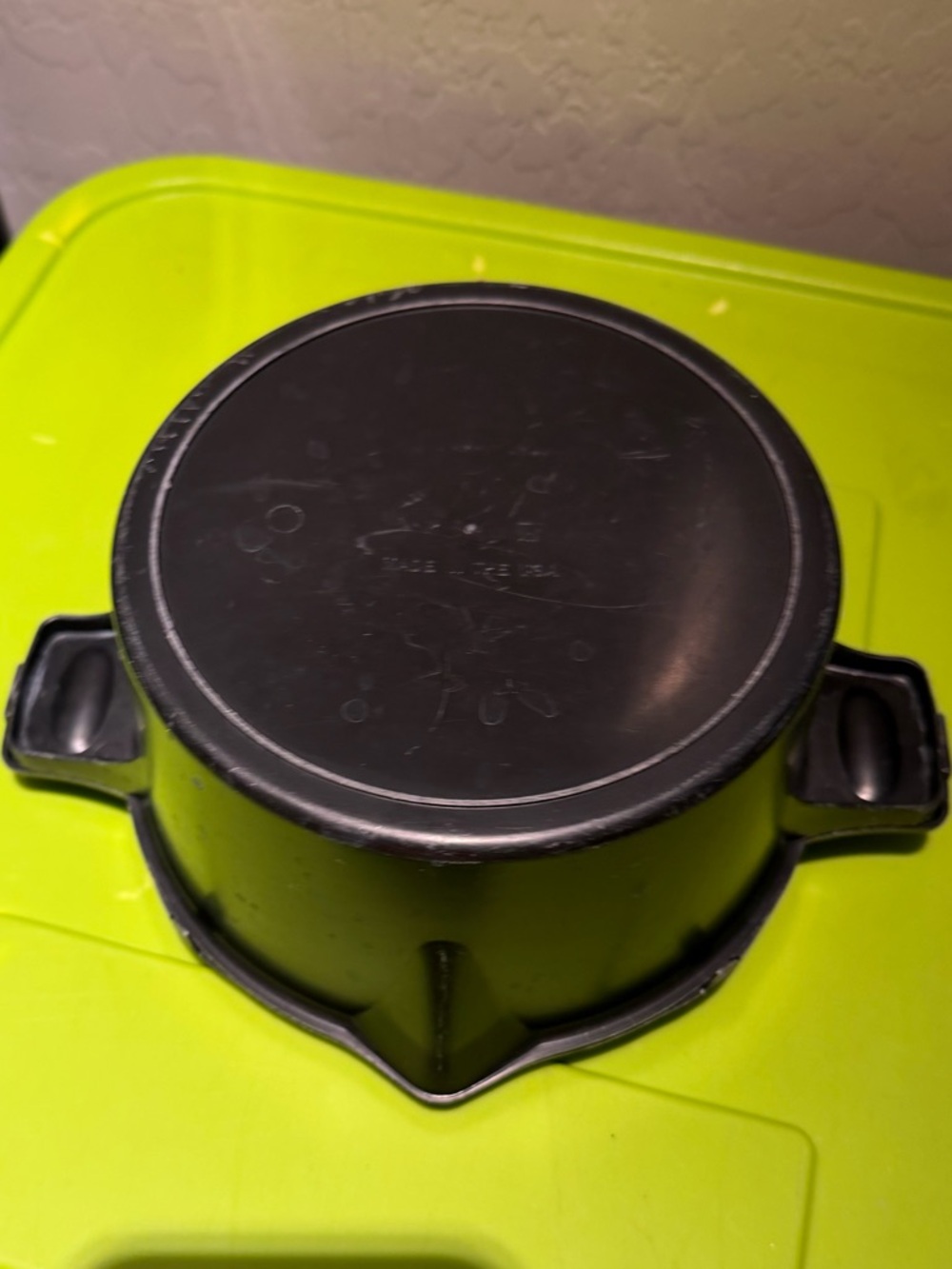 pampered chef micro cooker black 2 quart - Picture 3 of 9